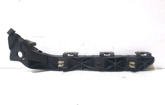 Hyundai i40 Front bumper mounting bracket 865163Z000