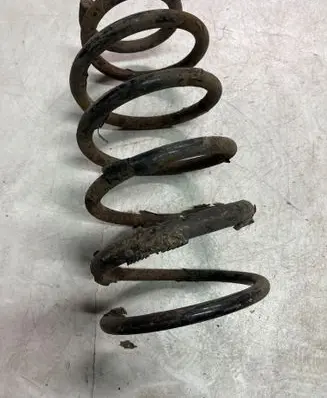 Renault Espace III Rear coil spring 