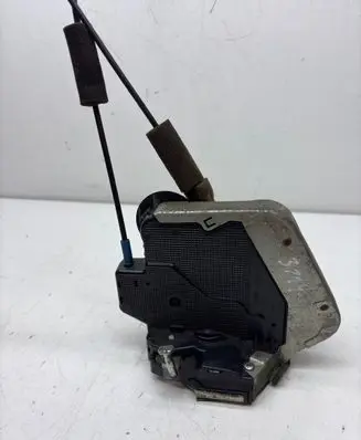 Lexus IS 220D-250-350 Rear door lock U46C0722