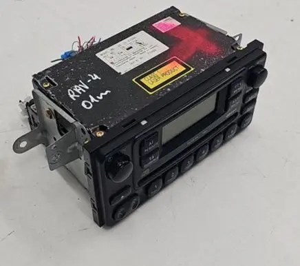 Toyota RAV 4 (XA20) Radio/CD/DVD/GPS head unit 8612042060 CQTT3070A