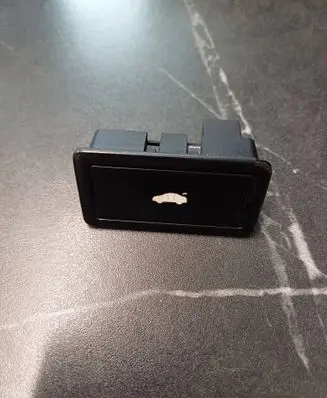 Audi Q7 4L Tailgate/boot open switch button 3D0959831D