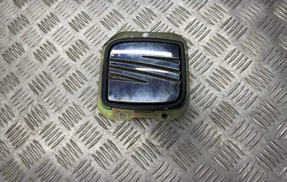 Seat Ibiza II (6k) Loading door exterior handle 