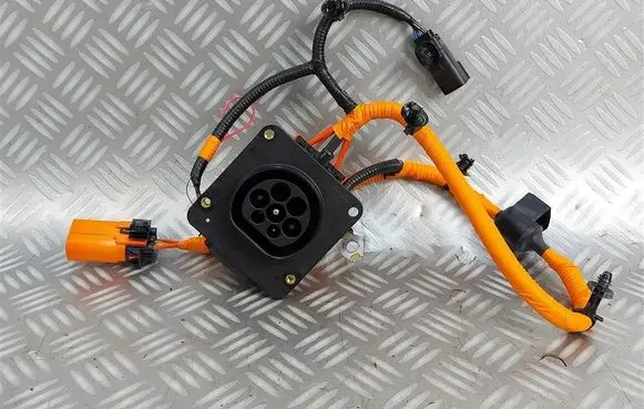 Ford Kuga III Electric car charge socket LX6814B308CG