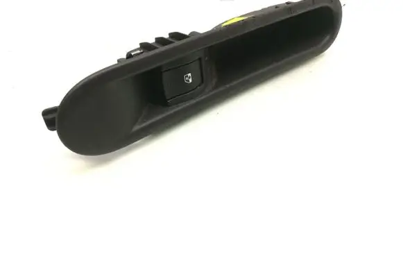Renault Espace - Grand espace IV Electric window control switch 8200327947