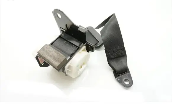 Mazda 6 Rear seatbelt T86240T