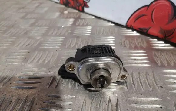 Audi Q5 SQ5 Turbo solenoid valve 059906048D