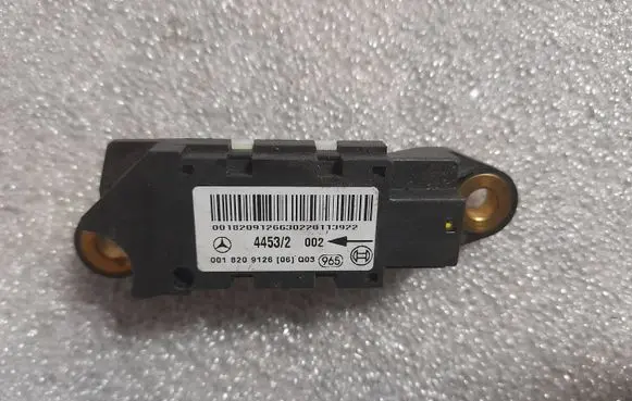 Mercedes-Benz E W211 Airbag deployment crash/impact sensor a0018209126 0018209126