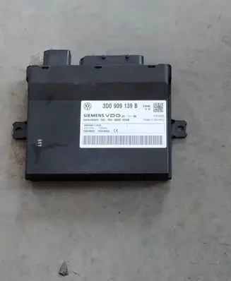 Porsche Cayenne (9PA) Other engine bay part 3D0909139