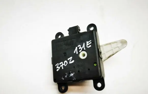 Nissan 370Z Air flap motor/actuator 3K01030820 090408