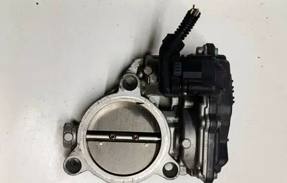 Mini Cooper F57 Throttle valve 7619008S7 7619008 A2C15022400