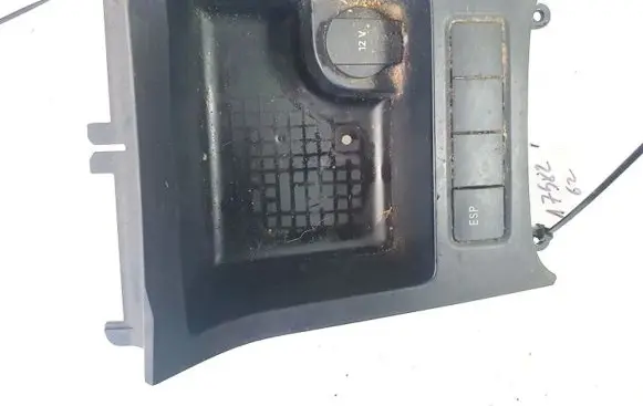 ESP (stability program) switch