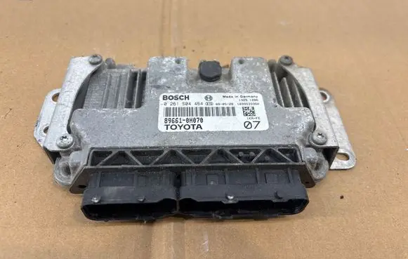 Citroen C15 Engine control unit/module 0261S04464 896610H070 1039S33360