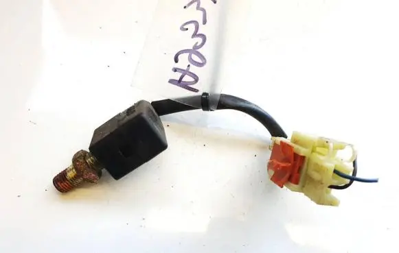 Hyundai H-1, Starex, Satellite Brake pedal sensor switch