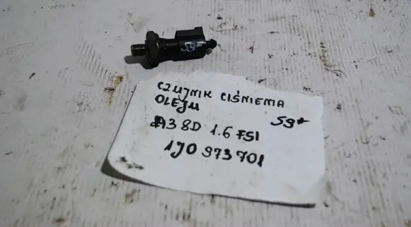 Audi A3 S3 8P Oil pressure sensor 1J0973701