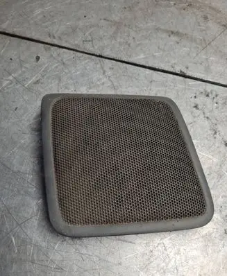 Side speaker trim/cover