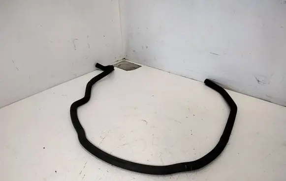 Volvo V50 Engine coolant pipe/hose 3M5H8C012HK