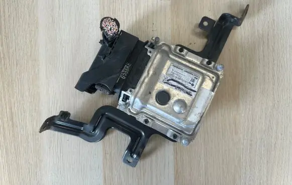 Hyundai i30 Engine control unit/module 391012BGBB
