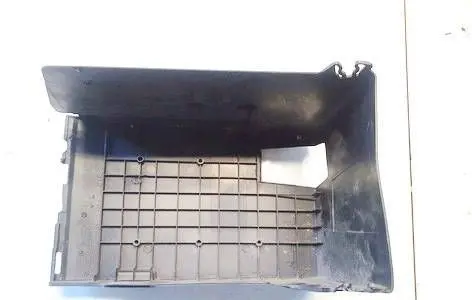 Battery box tray