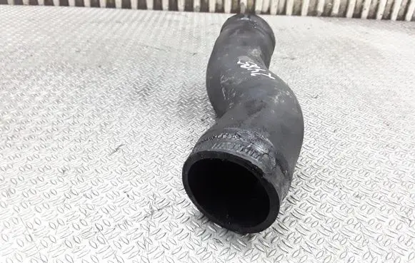 Mazda 2 Intercooler hose/pipe