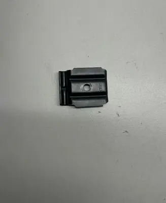 Battery bracket