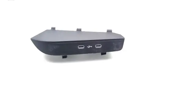 Skoda Scala USB socket connector 657035700