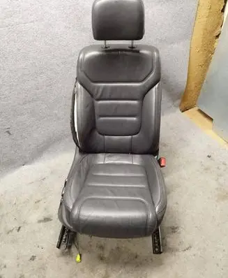 Front passenger seat
