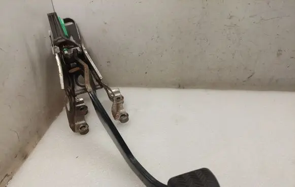 Brake pedal