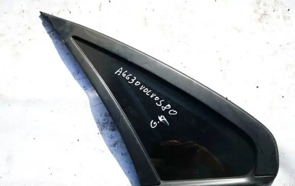 Volvo S80 Rear side window