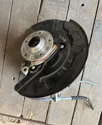 Audi Q4 e-tron Front wheel hub 1EA407257M