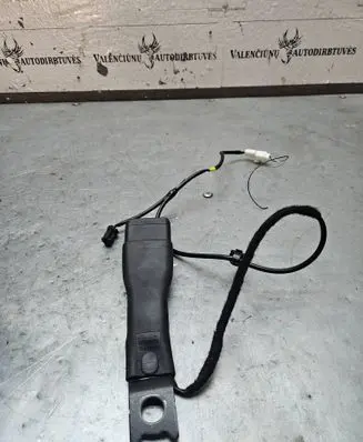 Toyota Aygo AB40 Front seatbelt buckle 308605910 KR1UM5A2RM