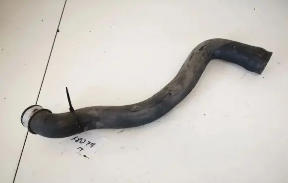 Mercedes-Benz C W203 Engine coolant pipe/hose