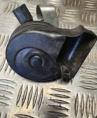 Mercedes-Benz CLS C218 X218 Horn signal A0065429220