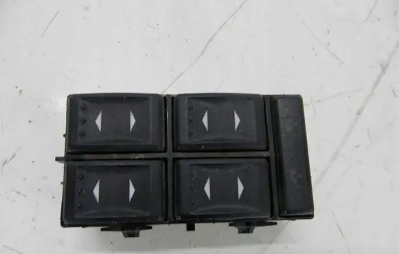 Ford Mondeo Mk III Electric window control switch 3S7T14A132BA