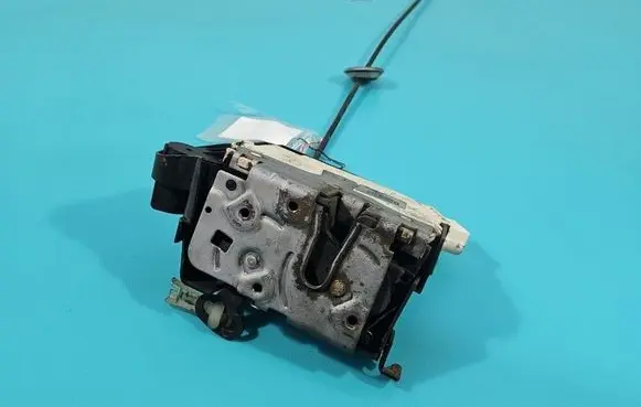Mini One - Cooper R50 - 53 Front door lock IMPRK1569242