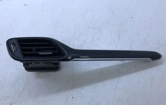 Ford Puma Dashboard side air vent grill/cover trim H1BBA018B09