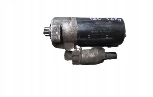 Audi Q7 4L Starter motor 059911024E