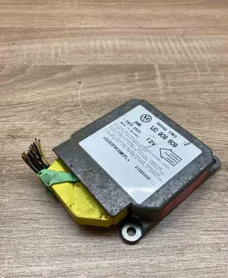 Volkswagen Golf IV Airbag control unit/module 1J0909609 5WK42800 WithPlug