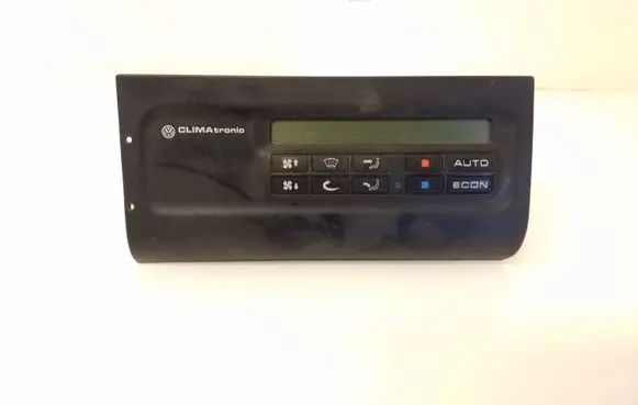Volkswagen PASSAT B4 Climate control unit 3A0907044A 9BG72496110