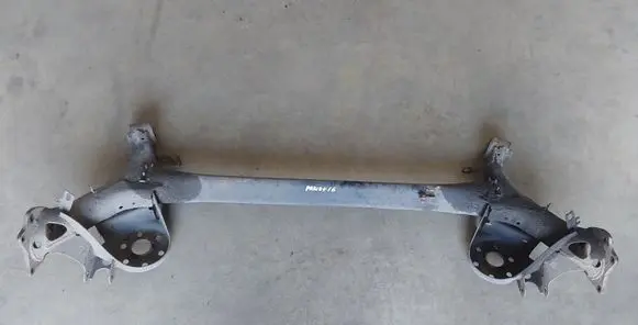 Toyota Prius+ (ZVW40) Rear axle beam 