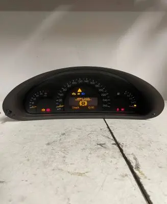Mercedes-Benz C W203 Speedometer (instrument cluster) A2035403047 110080231