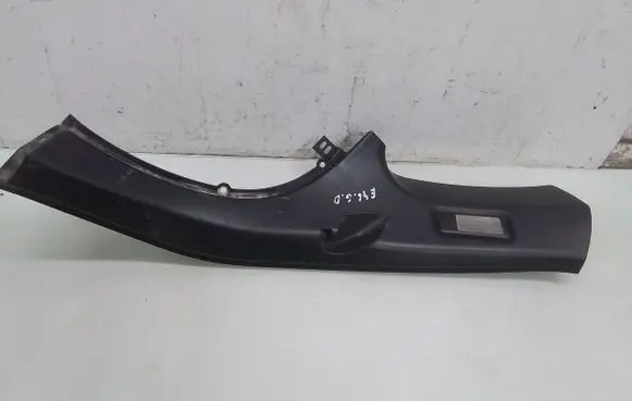 BMW 3 E46 (D) pillar trim (bottom) 8209014A