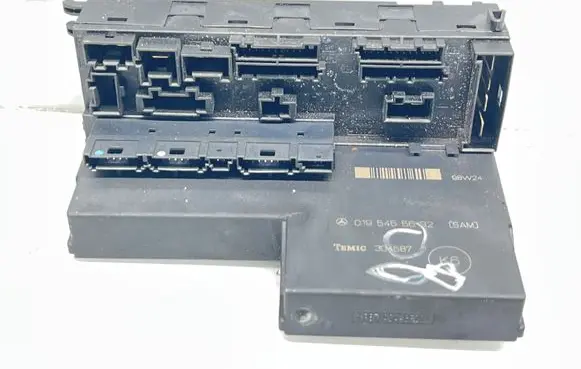 Mercedes-Benz E W210 Comfort/convenience module 0195455632