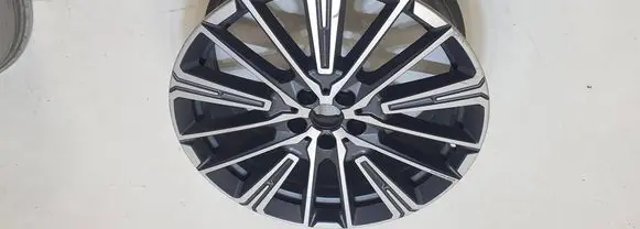 BMW 5 G30 G31 G38 R20 alloy rim 6898042