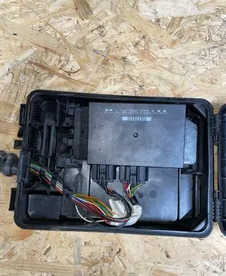 Volkswagen PASSAT B5.5 Comfort/convenience module 1C0959799B
