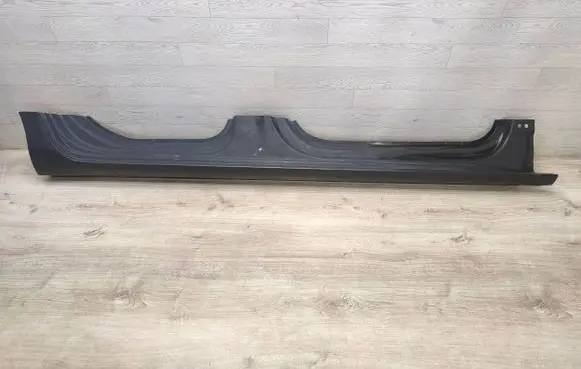 Skoda Superb B8 (3V) Other sill/pillar trim element 