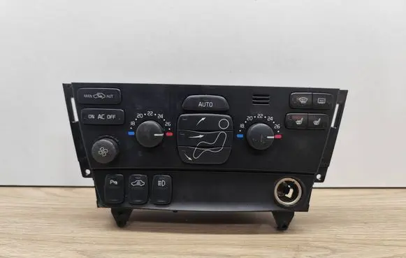Volvo V70 Climate control unit 30746022 SN1604686 06W48E05