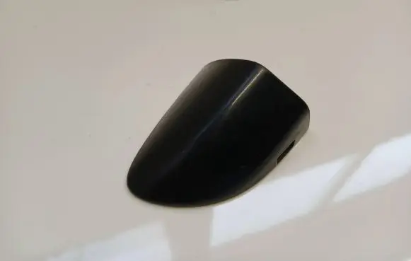 Volkswagen PASSAT B6 Rear door handle cover 3c0837880