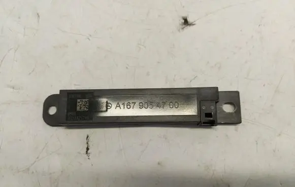 Mercedes-Benz GLA H247 Keyless system antenna A1679054700