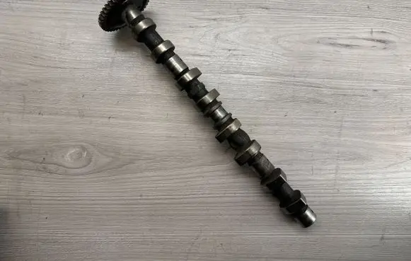 Mercedes-Benz C W203 Camshaft R611051000