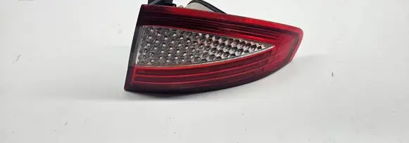 Ford Mondeo Mk III Rear/tail lights 7S7113404A